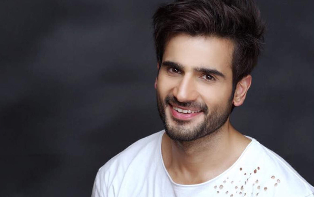 Karan Tacker