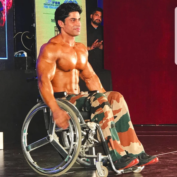 Anand Arnold 1