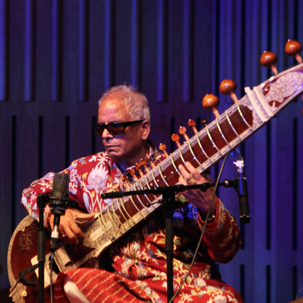 Baluji Shrivastav OBE 3
