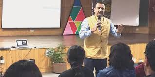 Dr. Rakshit Tandon 5