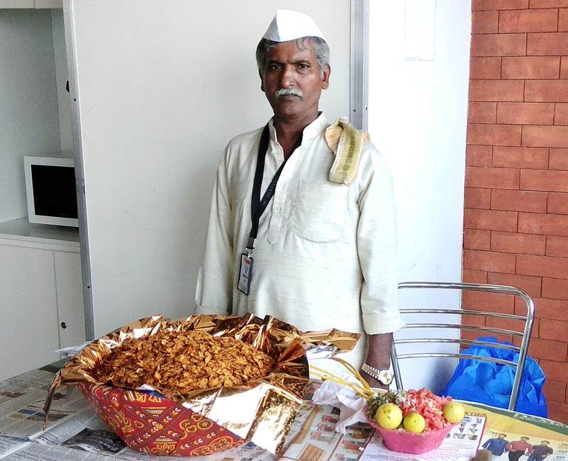 Chana Jor Garam - Gallery 1