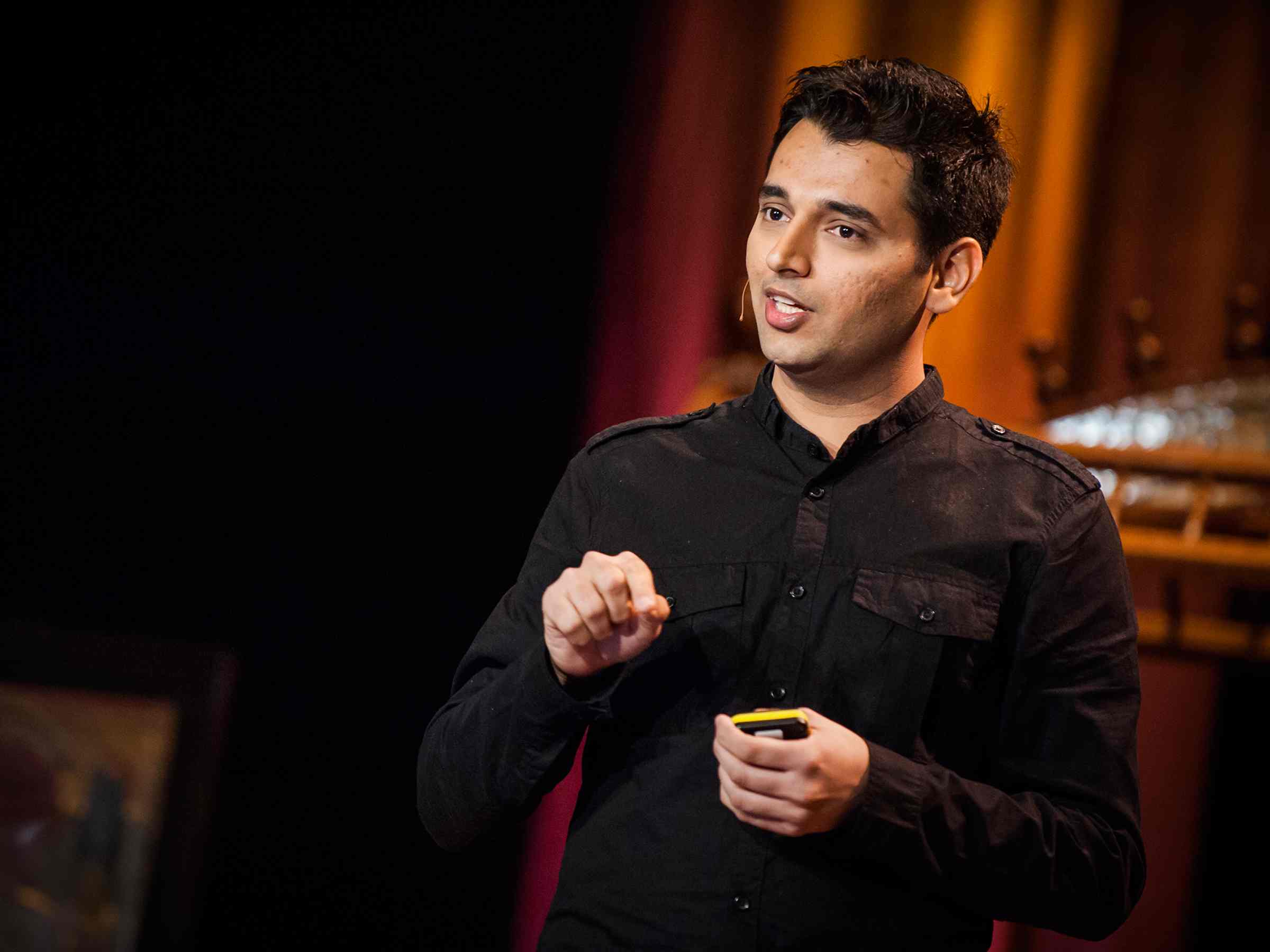 pranav-mistry-gallery-img-1