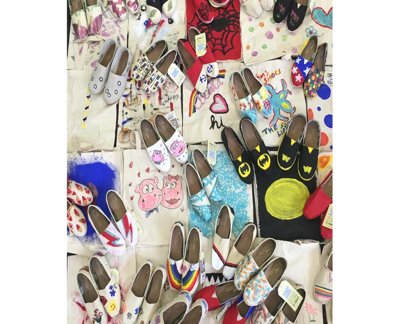 Shoe Painting for a Social Cause - gallery 2
