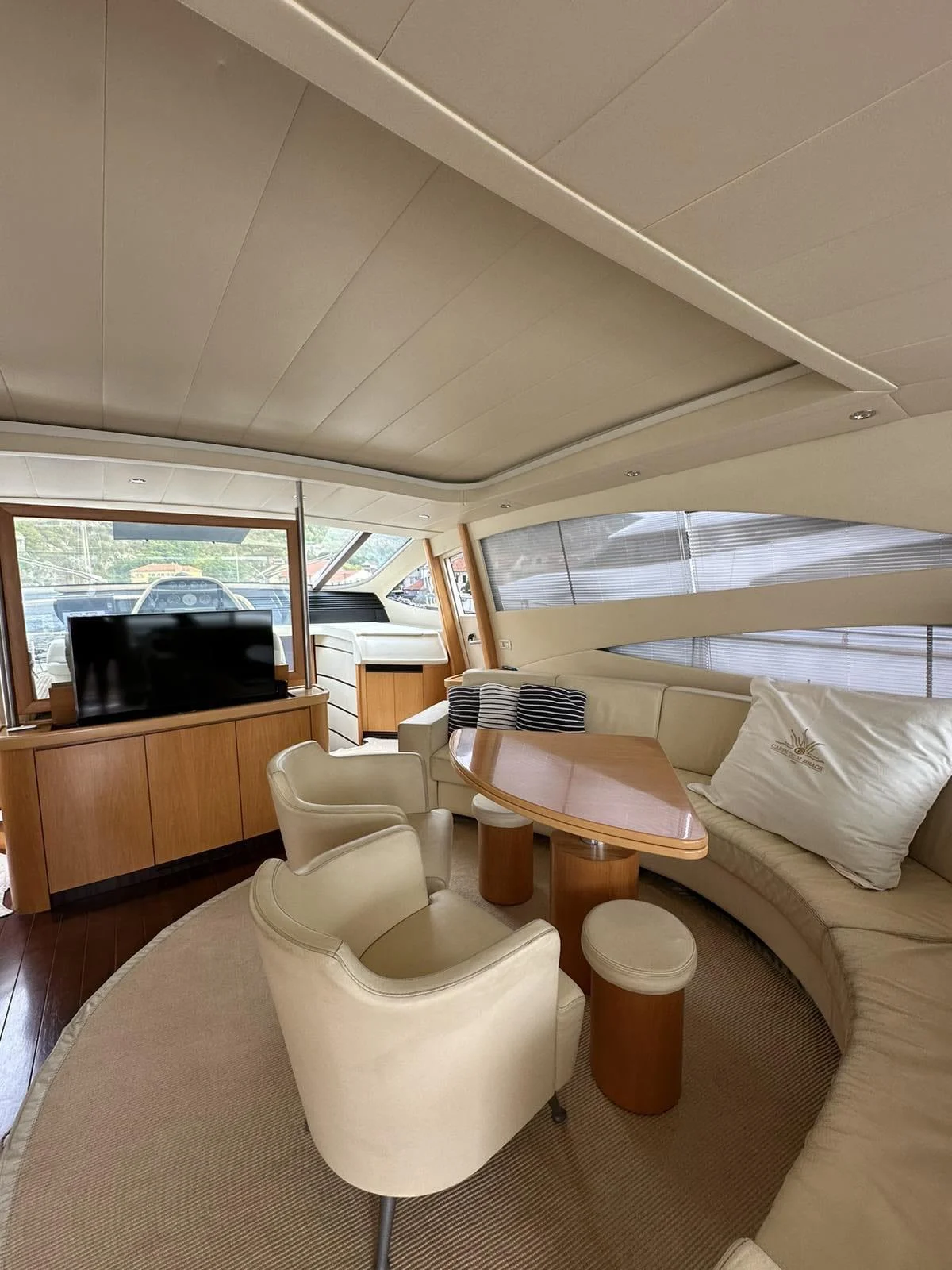 Pershing 76 - 13
