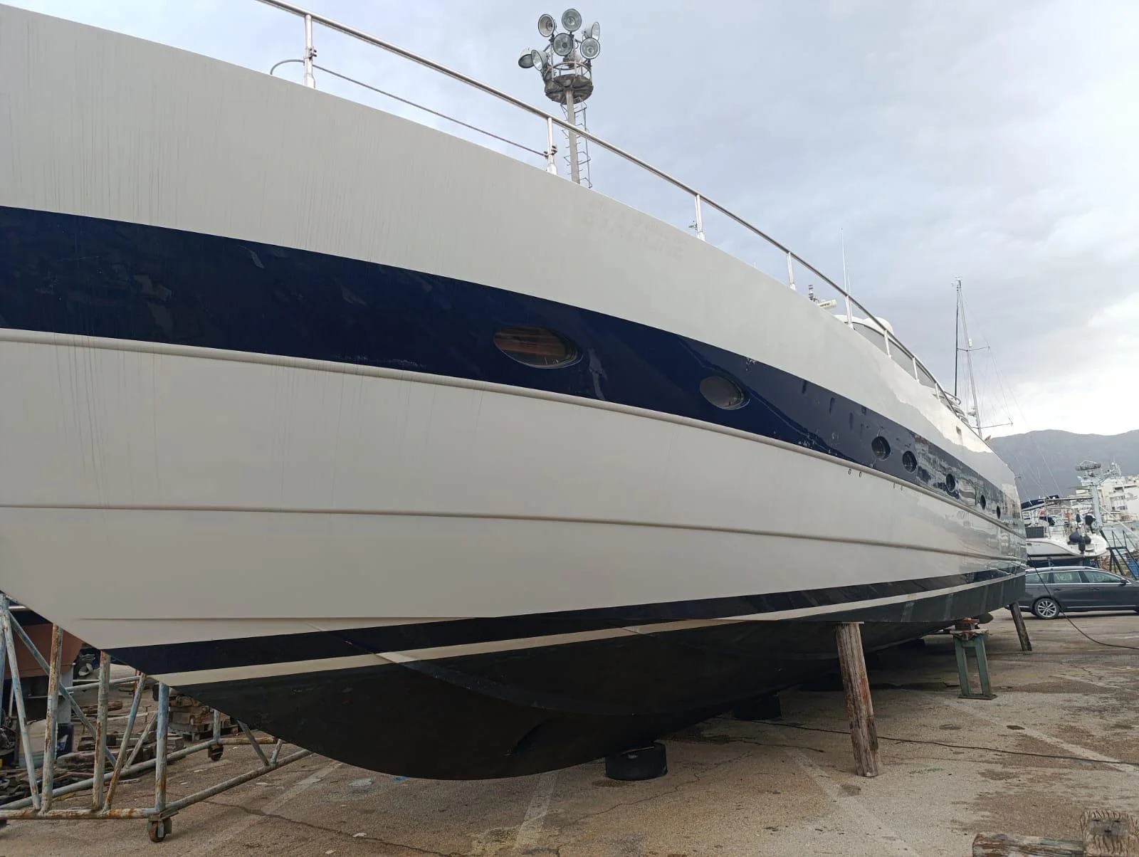 Pershing 76 - 45