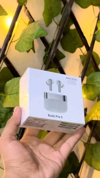 buds Pro 5 Wireless Bluetooth EarbudsBuds Pro 5 TWS EarphonesBuds Pro 5 Premium Bluetooth EarbudsBuds Pro 5 Wireless Earbuds with Charging Case