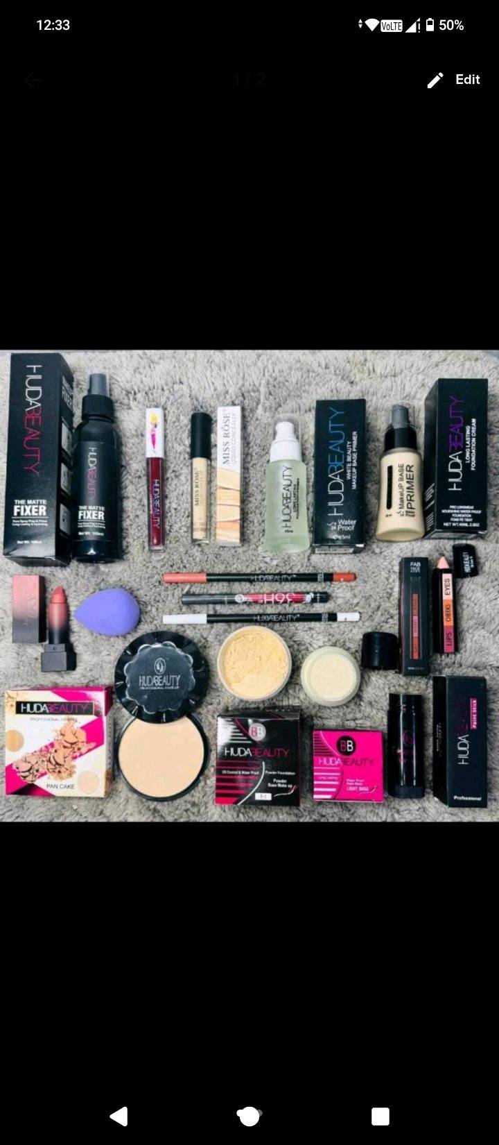 Beautiful Huda Beauty Makeup Set
