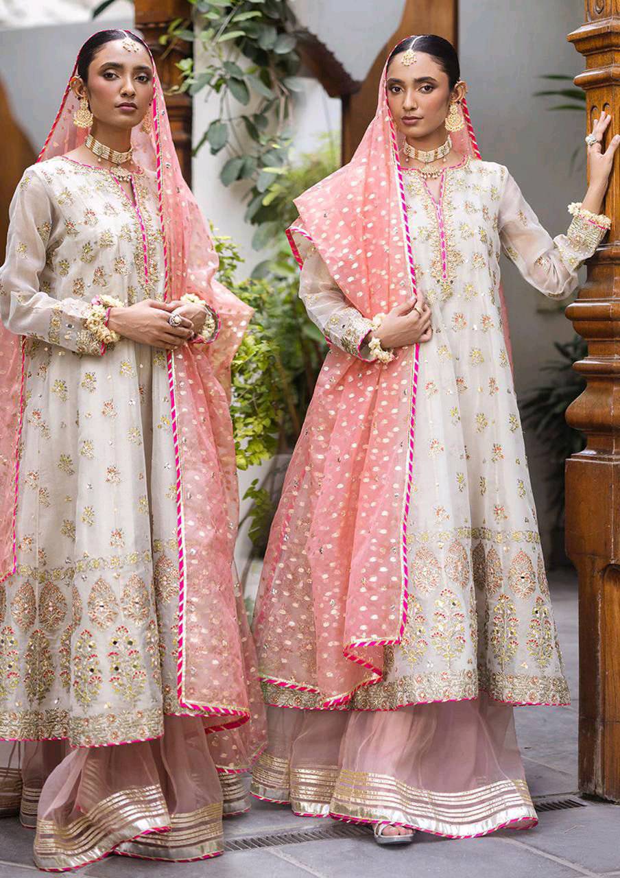 women dress