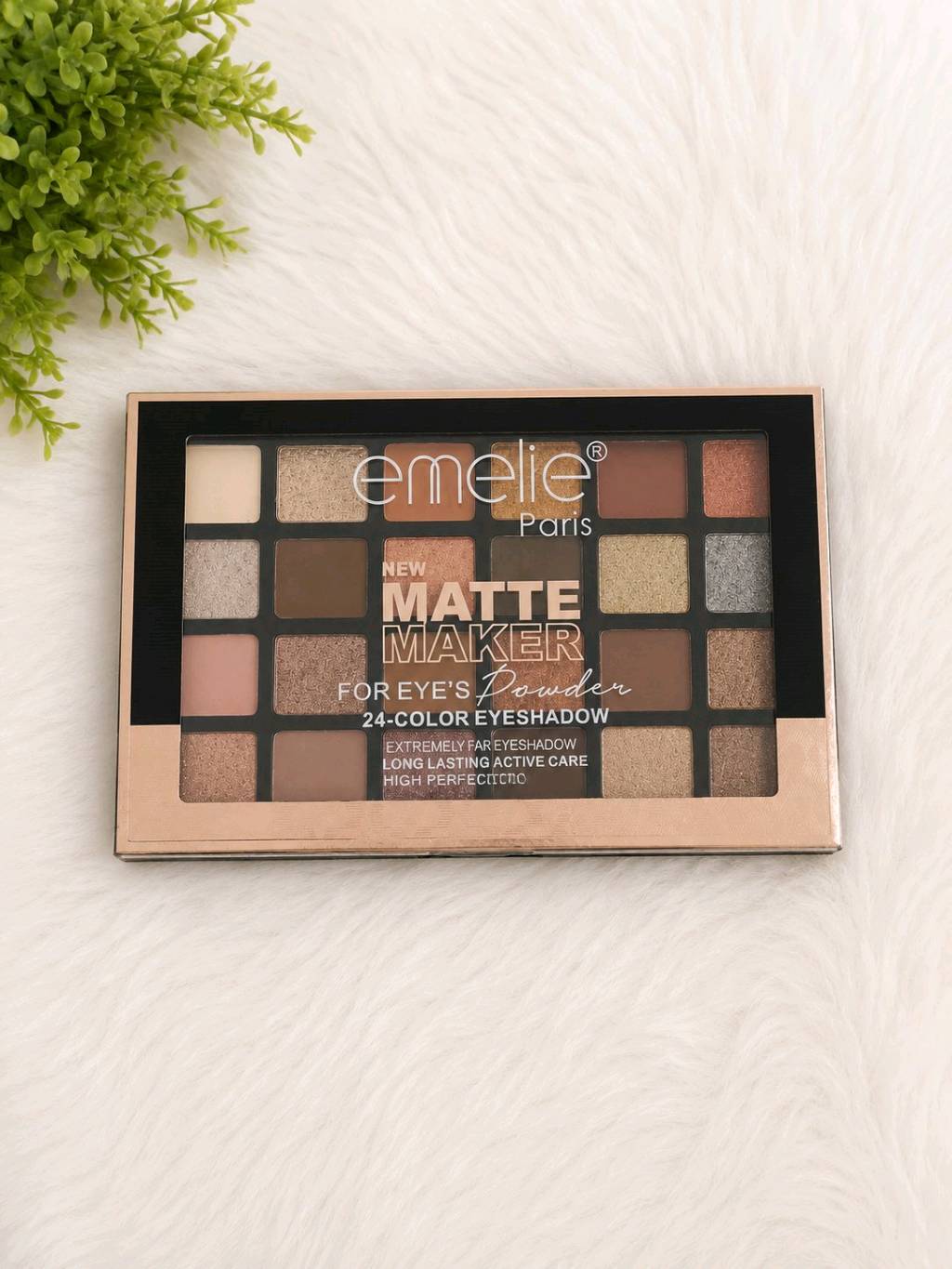 Emelie matte eyeshadow