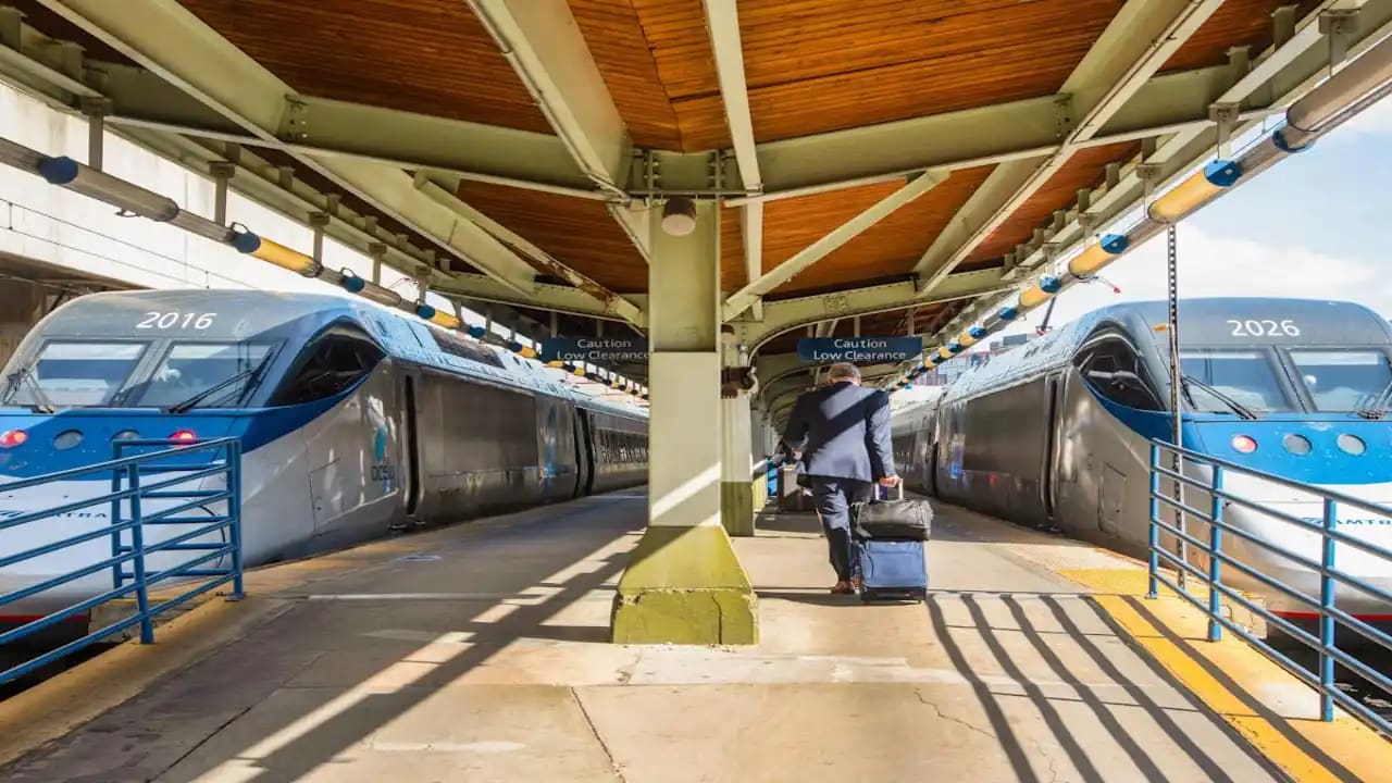 Amtrak Acela First Class Amenities