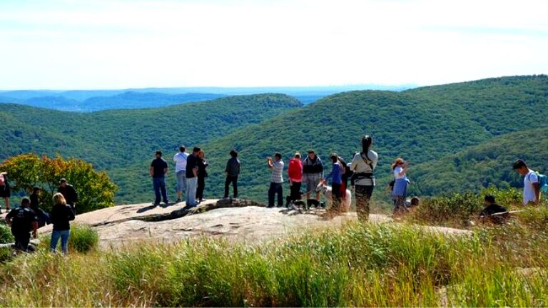 Weekend Getaways from NYC in Bear Mountain