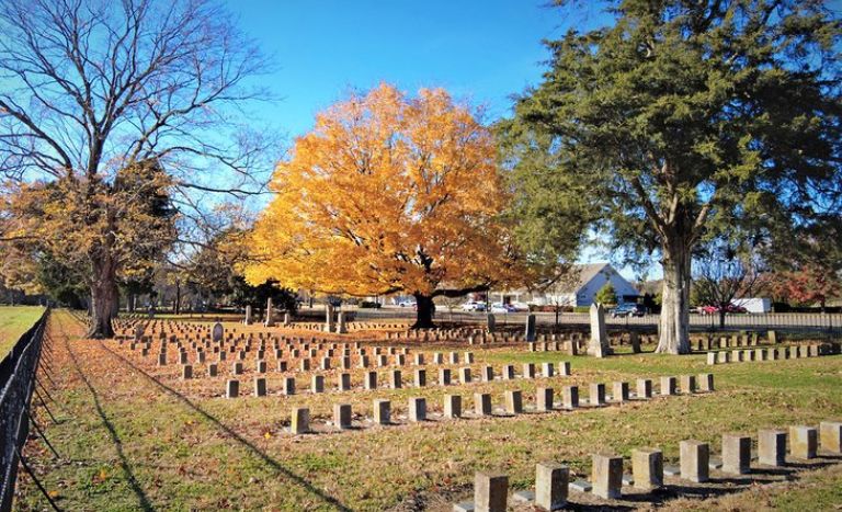 things to do in Franklin TN McGavock Confederate Cemetery