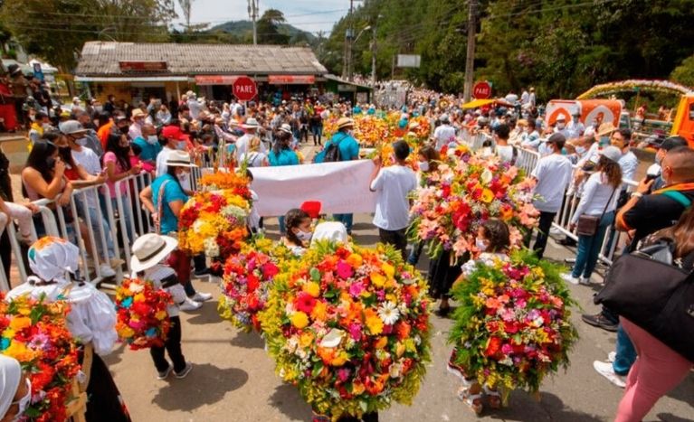 Flower Festival Puts Medellin