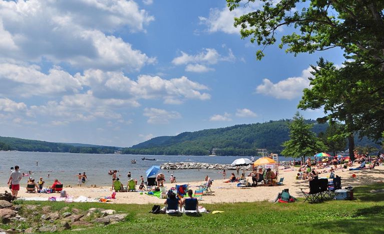 Places to Visit in Maryland, Deep Creek Lake