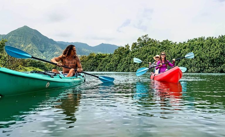 kayaking at Na Pali Coast