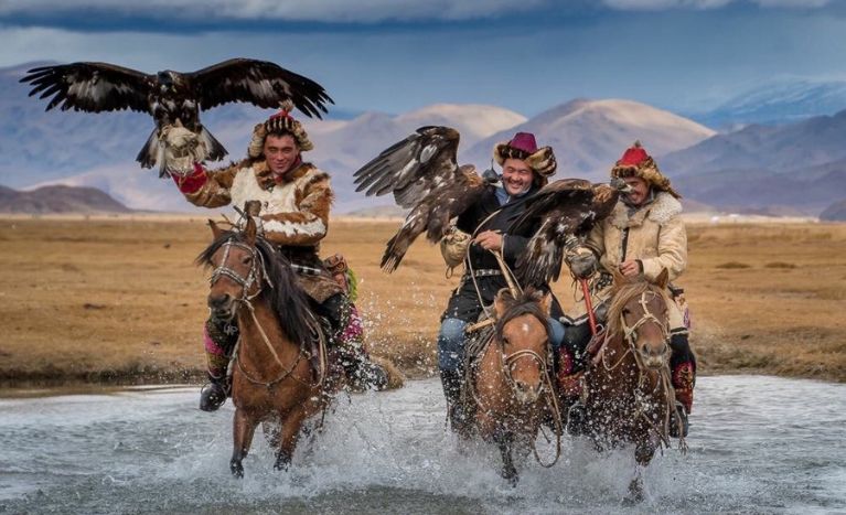 Best Places to Travel in September, Altai Eagle Festival