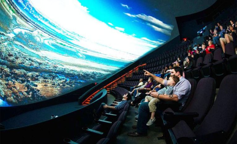 OMNIMAX screen
