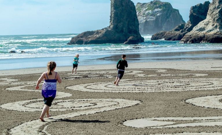 Things to do in Oregon Coast, Face Rock State Scenic Viewpoint