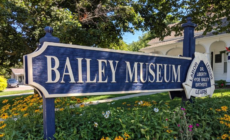 Things to do in South Haven MI Hyde Bailey Museum