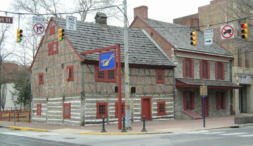 Things To Do in York PA, Colonial Complex