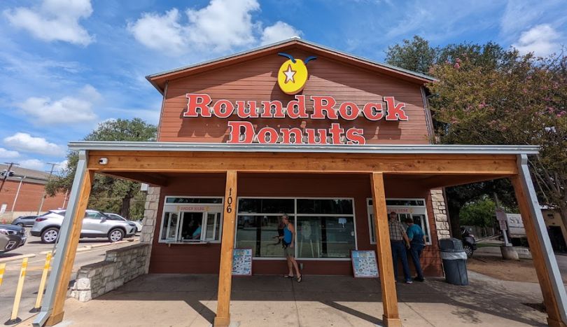 Things to do in Round Rock TX, Round Rock Donuts