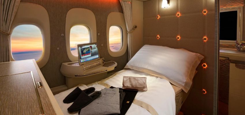 Upgrade Emirates flight to first class