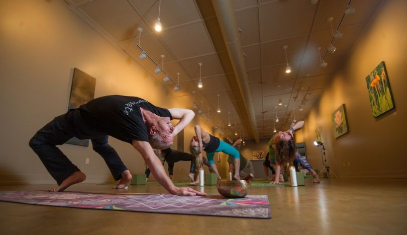 Nature Gallery Yoga