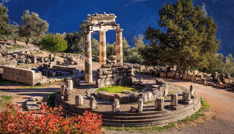 Best Time to Visit Greece, historic sites in the mainland