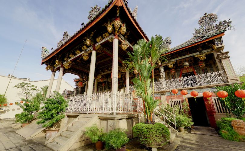 Best Places to Visit in Penang, Chineses Culture at Khoo kongsi