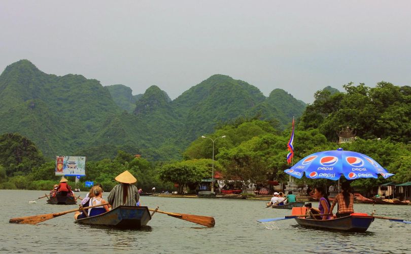 Fragrant Pagoda Complex