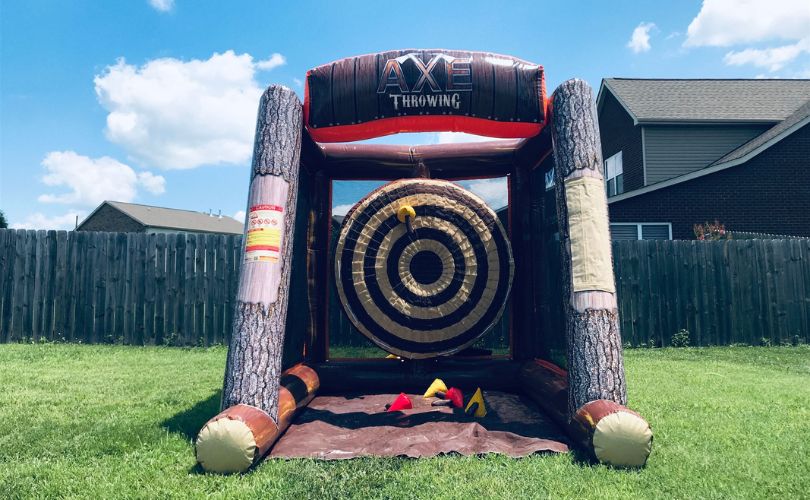 Axe Throwing with a Tomahawk