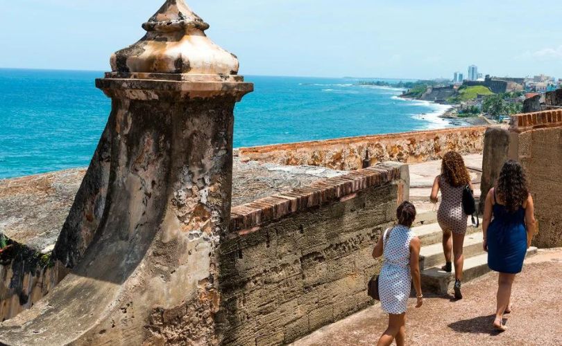 Best times to travel to Puerto Rico