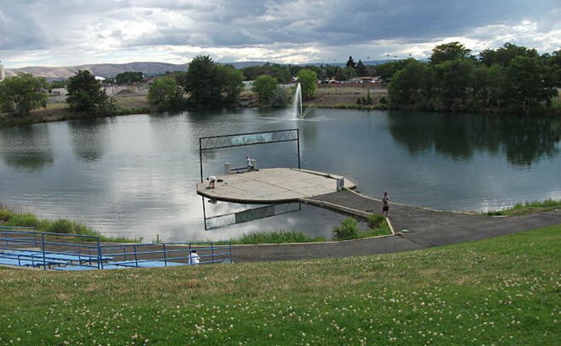 Walk Through the Yakima Greenway