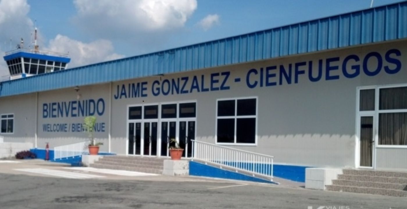 Jaime González Airport