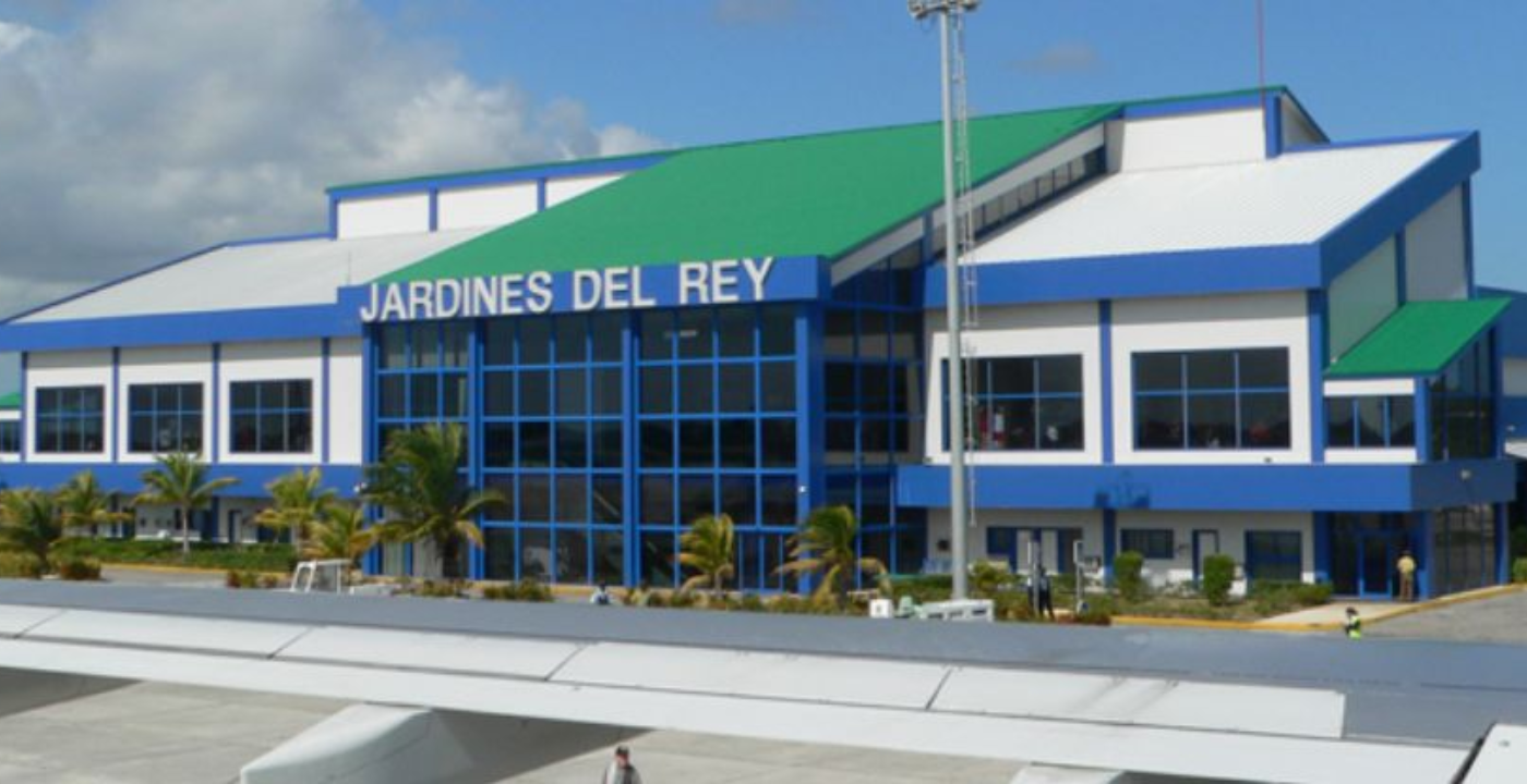 Jardines del Rey Airport