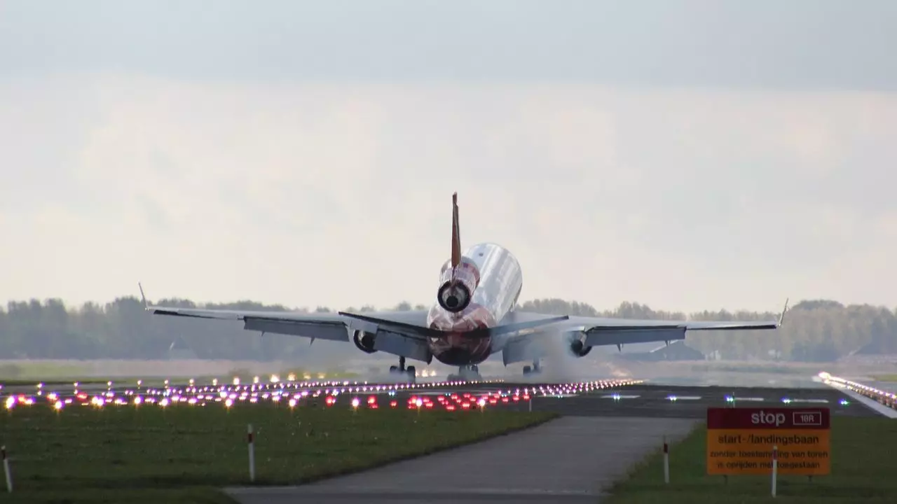 Aerolineas Argentinas JFK Terminal - John F. Kennedy Intl. Airport