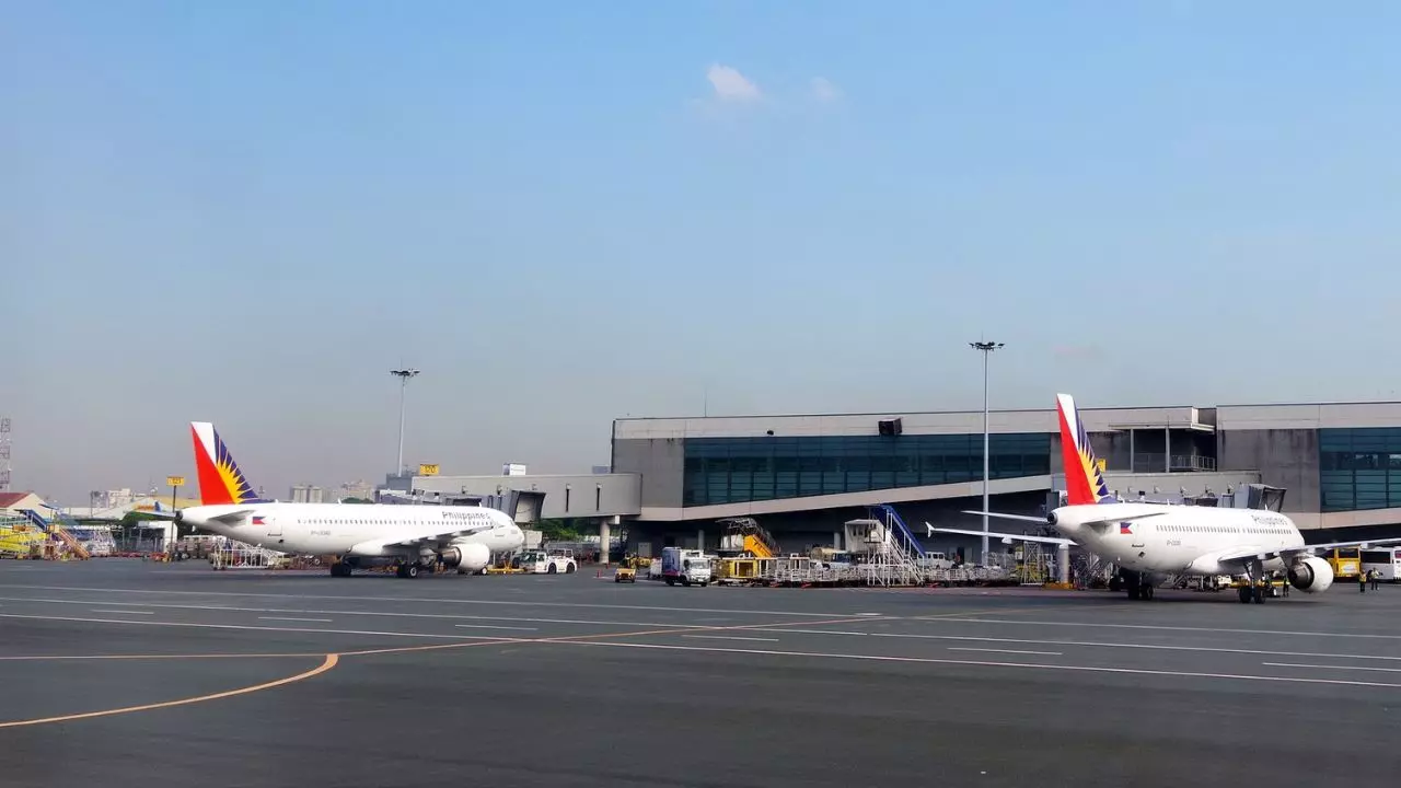 Brussels Airlines CDG Terminal - Paris Charles de Gaulle Airport