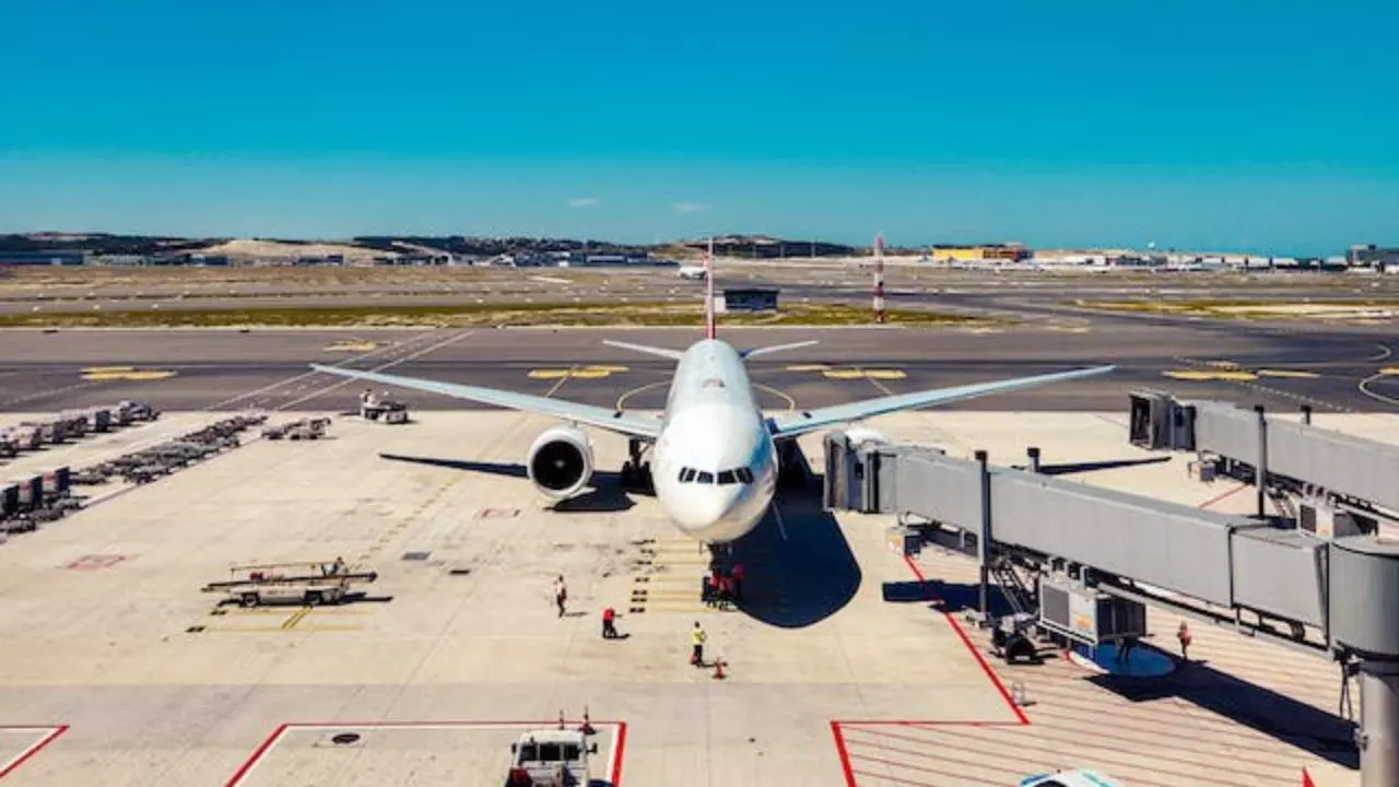 Condor Airlines Terminal Frankfurt Airport