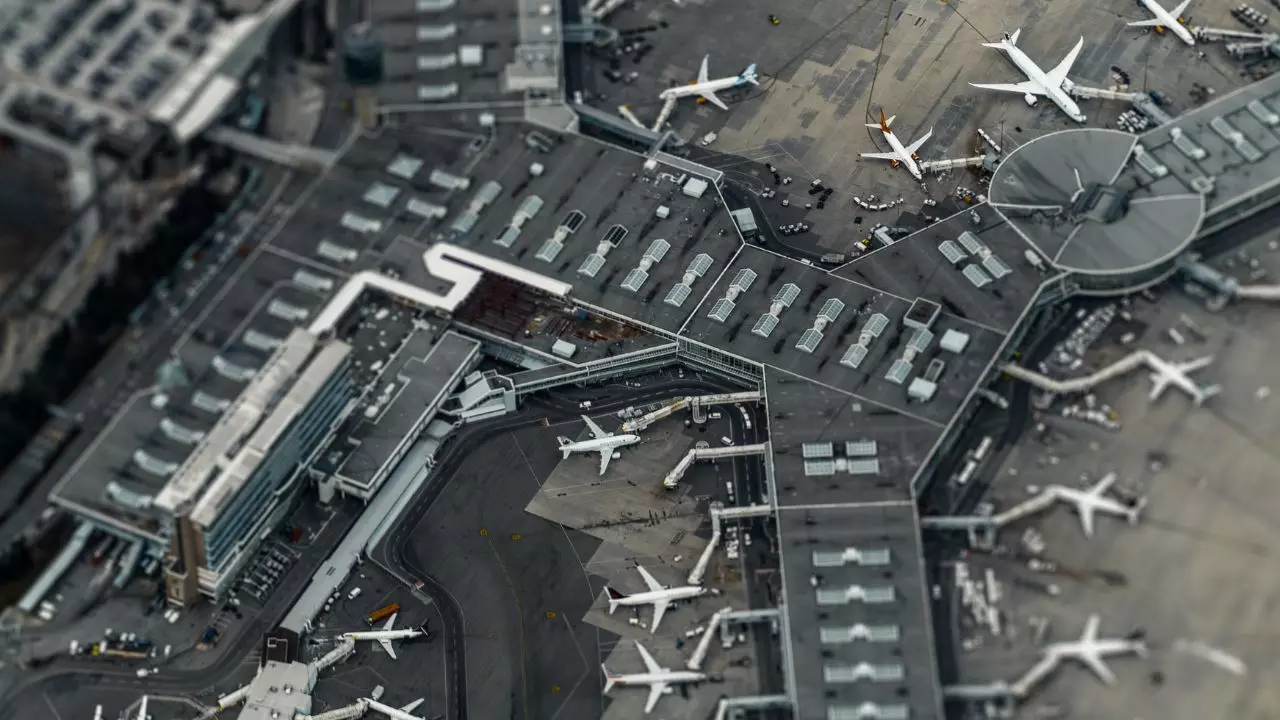 Condor Airlines BOS Terminal - Boston Logan International Airport