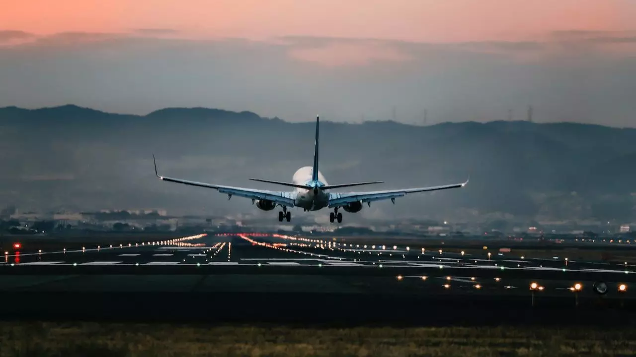 EasyJet Airlines LHR Terminal - London Heathrow Airport