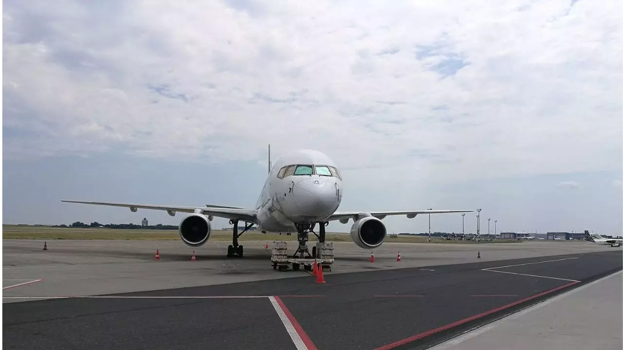 Etihad Airways Terminal Madrid Barajas Airport
