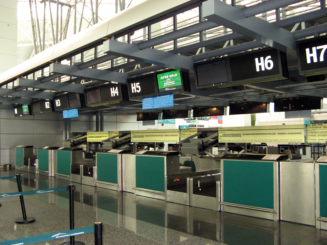 United Airlines Service Counter at DXB Airport