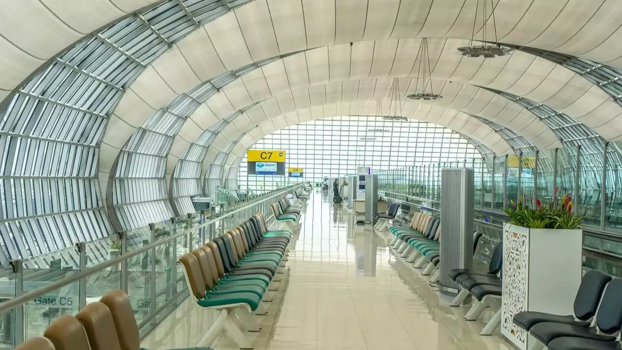 Delta Airlines DEN Terminal – Denver International Airport