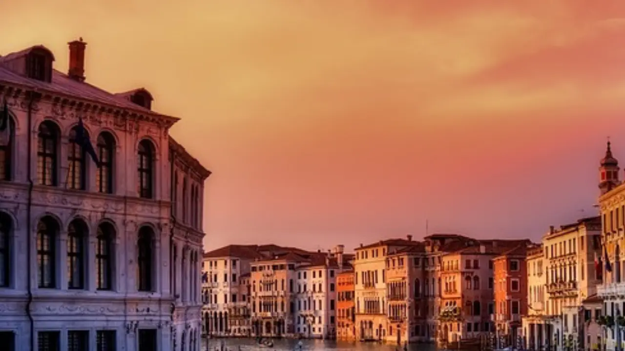 Turkish Airlines Venice Office