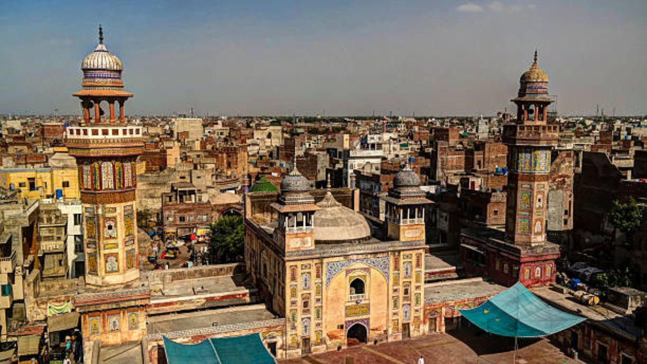 Etihad Airways Lahore Office in Pakistan
