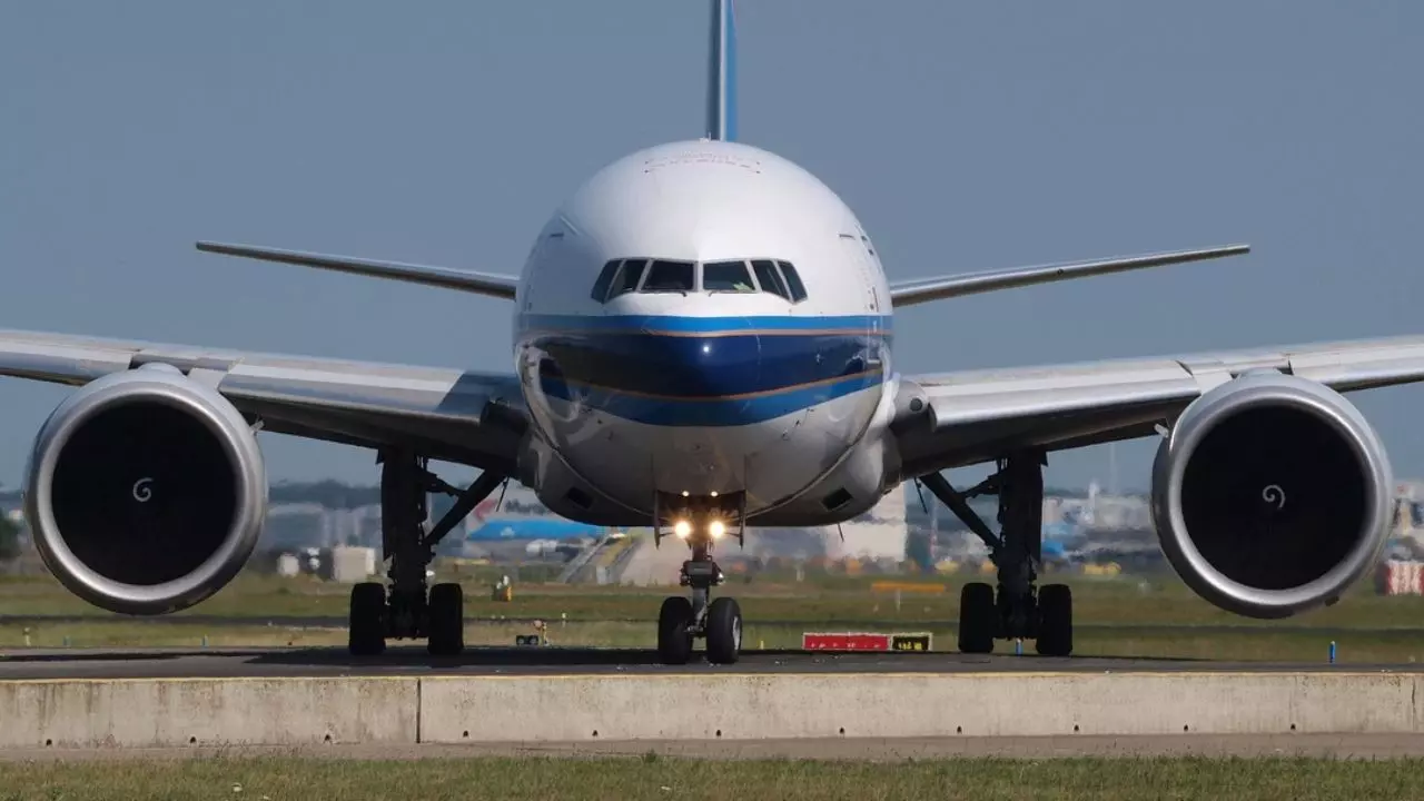 United Airlines SDQ Terminal – Las Americas International Airport