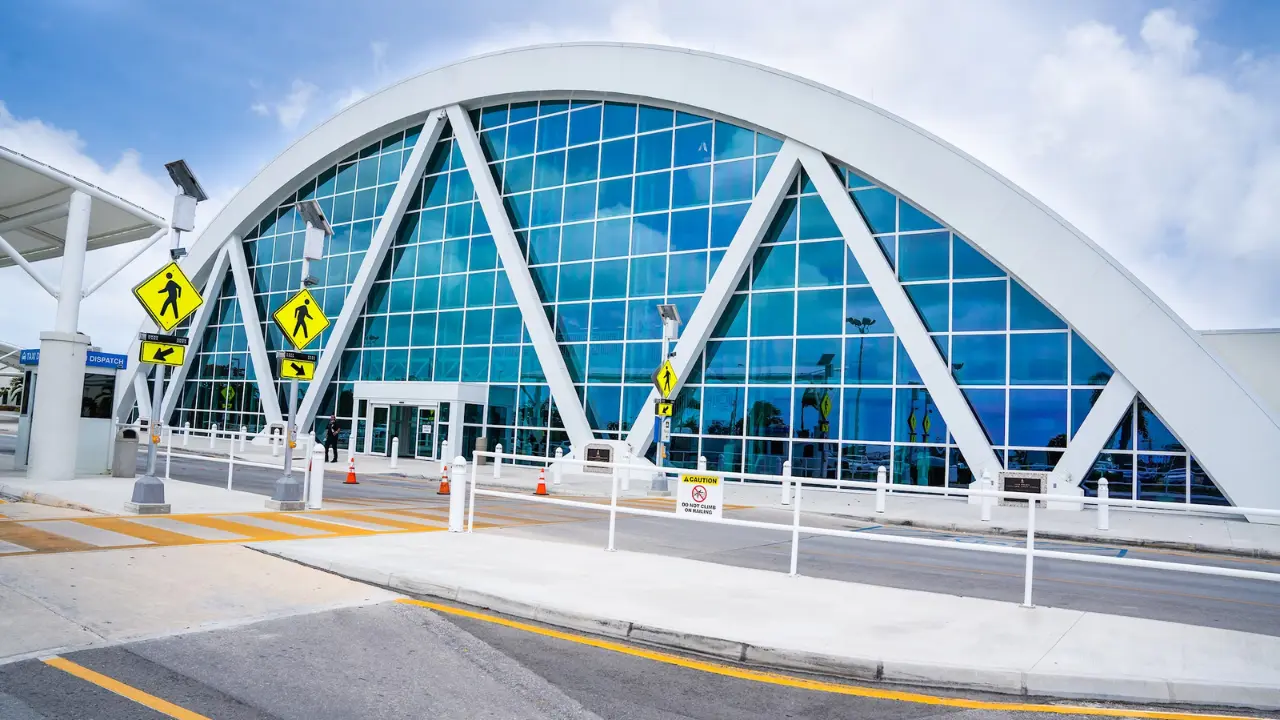 Owen Roberts International Airport (GCM)