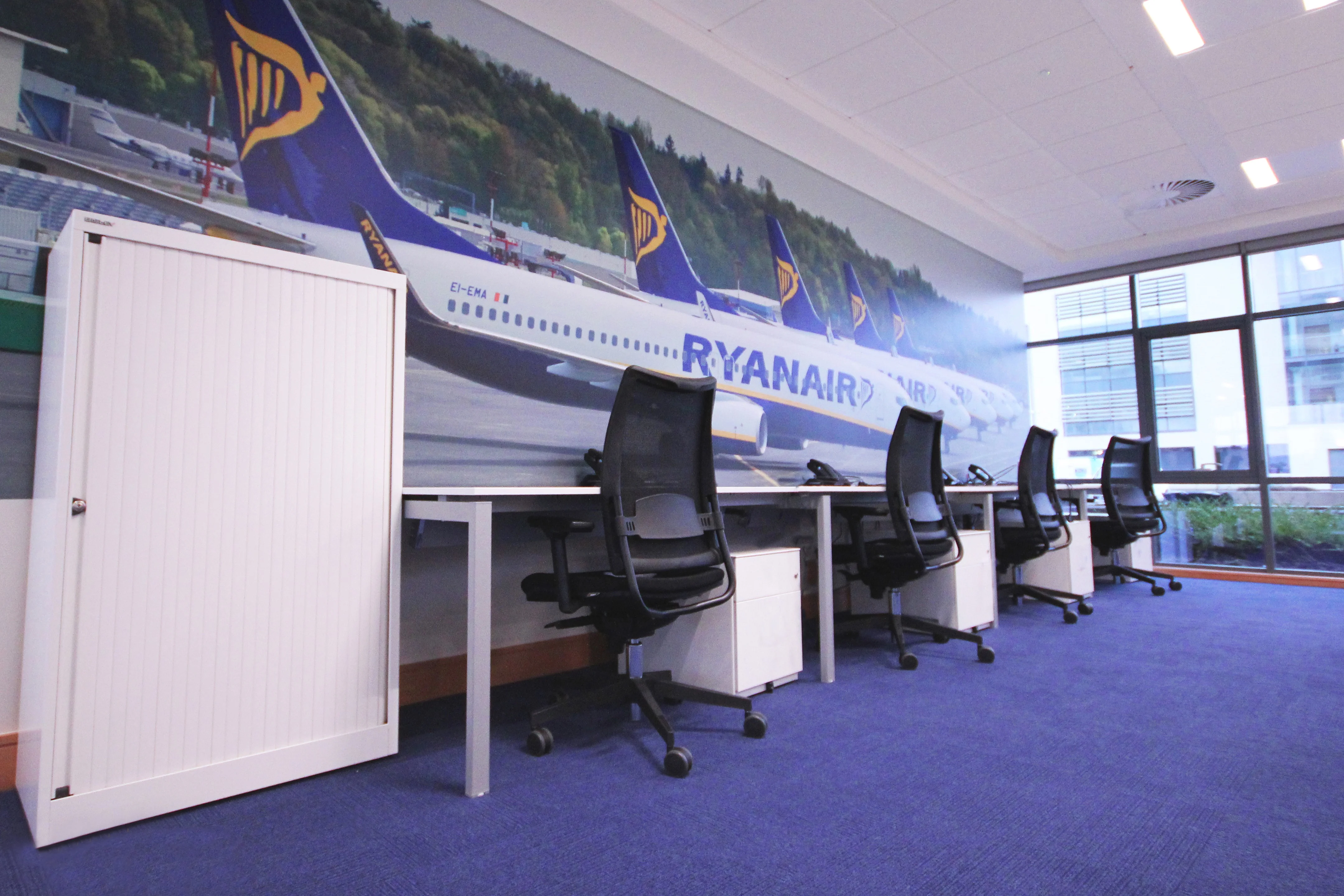 Ryanair Headquarters - AirlineOfficeMap