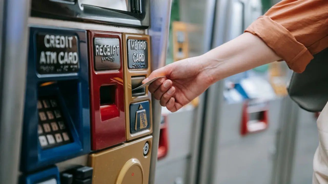 DTW Airport ATMs