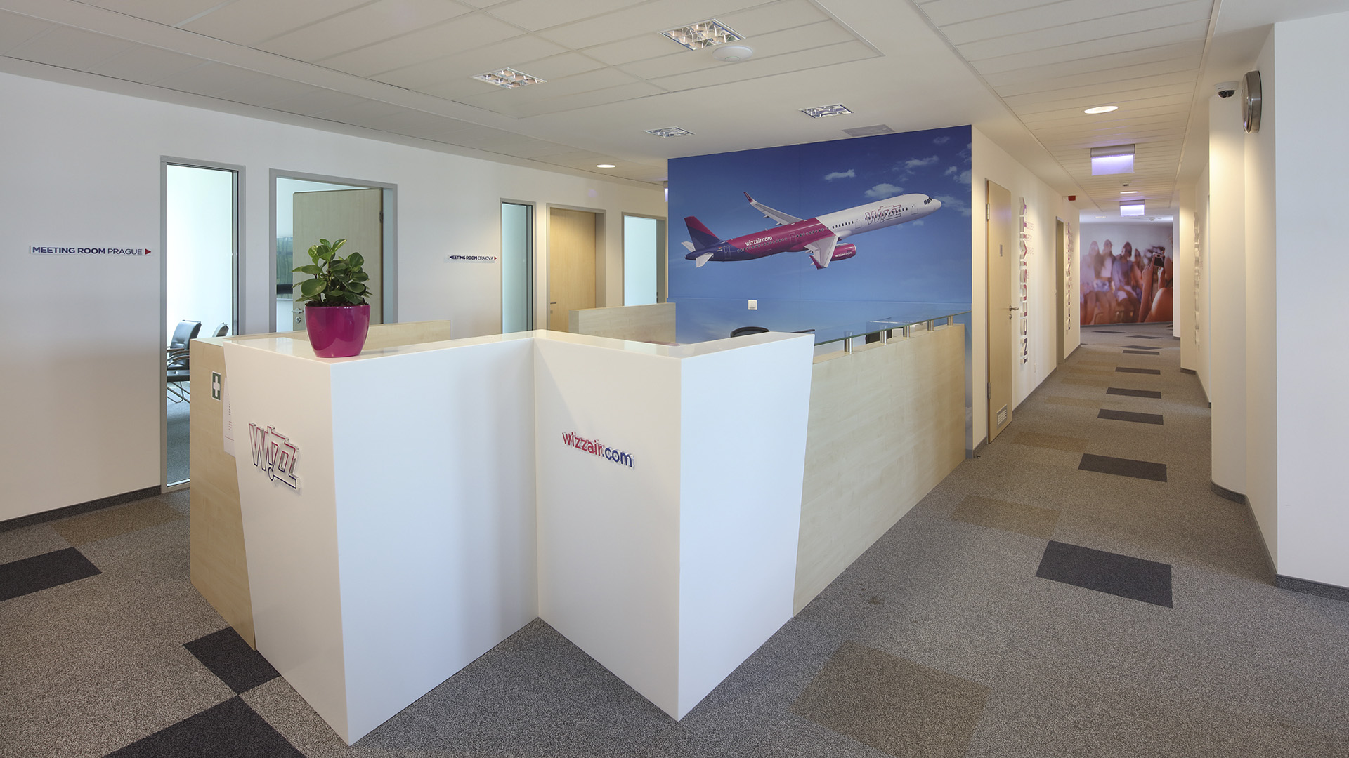 Wizz Air Headquarters - AirlineOfficeMap